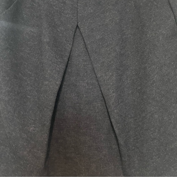 CAbi Black Pleated Mini Skirt, Size 6, NWT - Picture 2 of 10